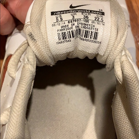 Nike sneakers - Picture 3 of 6